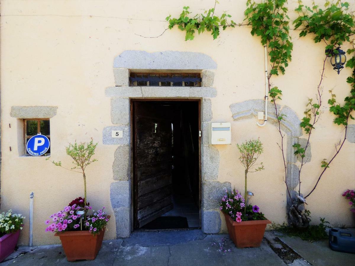 L'Ancien Presbytere Chambres D'Hote Ou Gite Le Dorat Dış mekan fotoğraf